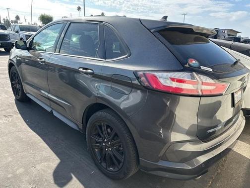 2020 Ford Edge ST Line