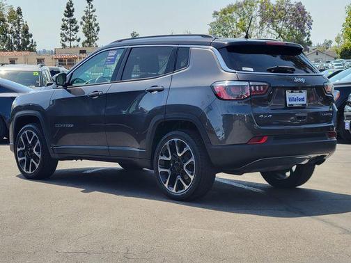 Granite Crystal Clearcoat Metallic 2019 Jeep Compass Limited