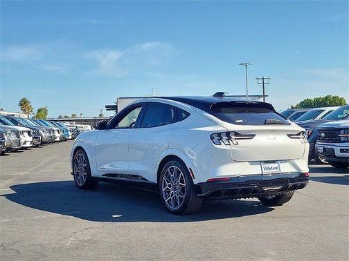 2025 Ford Mustang Mach-E GT