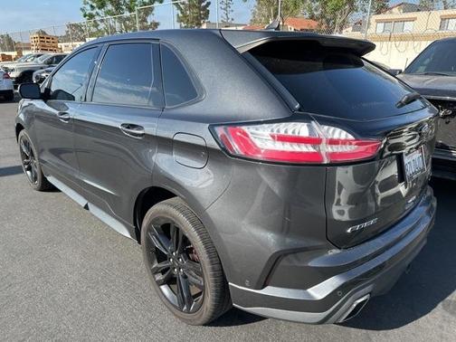 2020 Ford Edge ST