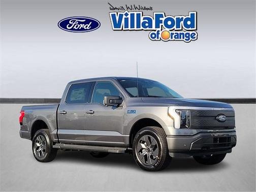 2025 Ford F-150 Lightning Flash