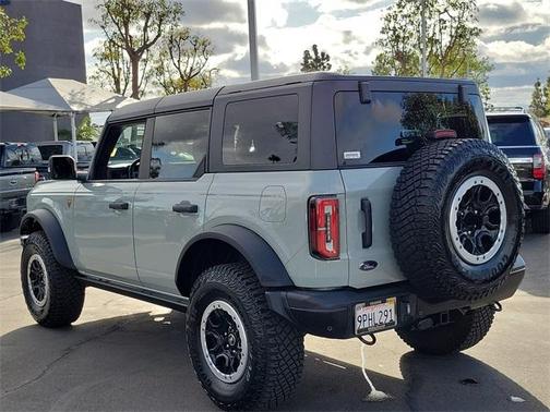2024 Ford Bronco Badlands