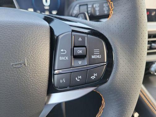 Star White 2026 Ford Explorer Tremor