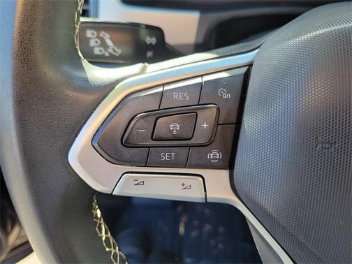 2023 Volkswagen Atlas 3.6L SE w/Technology