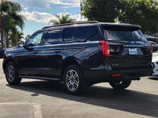 2025 Ford Expedition Max Active