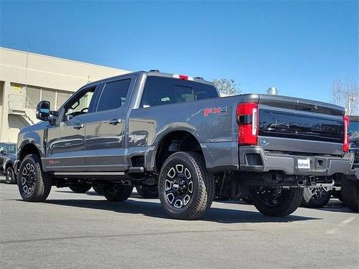 2025 Ford F-250 Platinum