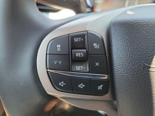Star White 2026 Ford Explorer Active