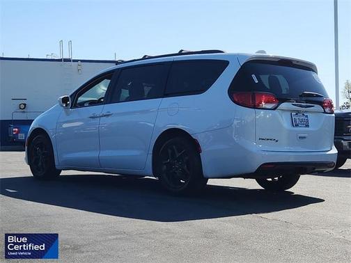 2019 Chrysler Pacifica Touring-L Plus