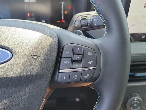 2025 Ford Maverick Lobo High