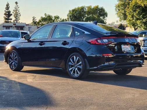 2022 Honda Civic EX-L