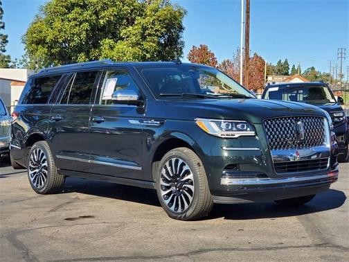 2023 Lincoln Navigator L Black Label