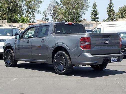 2025 Ford Maverick Lobo Standard