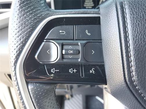 2023 Toyota Tundra Hybrid Platinum