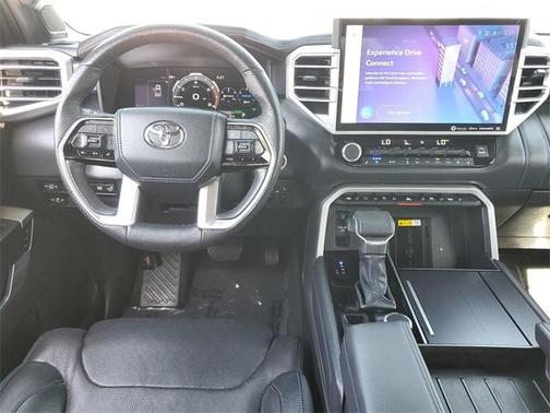 2023 Toyota Tundra Hybrid Platinum