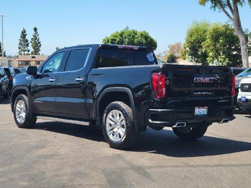 Onyx Black 2023 GMC Sierra 1500 Denali