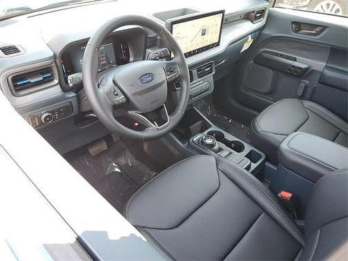 2025 Ford Maverick Lobo Standard