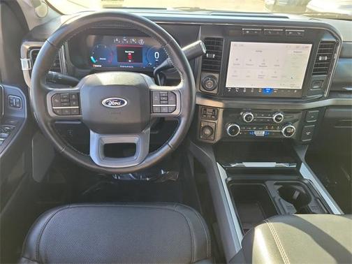 2023 Ford F-350 Lariat Super Duty