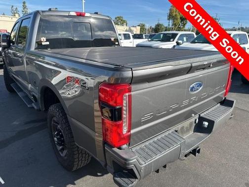 2023 Ford F-350 Lariat Super Duty