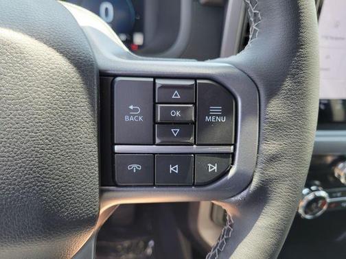 Agate Black Metallic 2026 Ford F-150 XLT