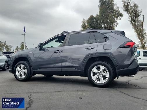 2021 Toyota RAV4 Hybrid XLE