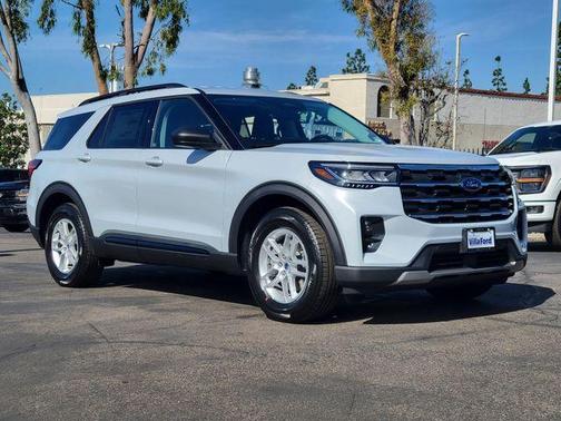 2026 Ford Explorer 