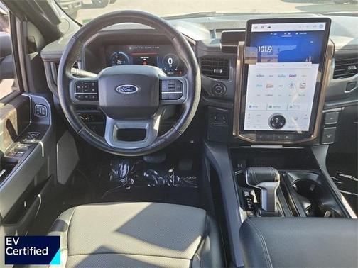 2023 Ford F-150 Lightning LARIAT