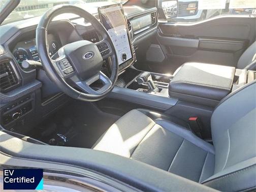 2023 Ford F-150 Lightning LARIAT