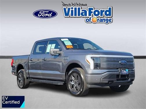 2023 Ford F-150 Lightning LARIAT