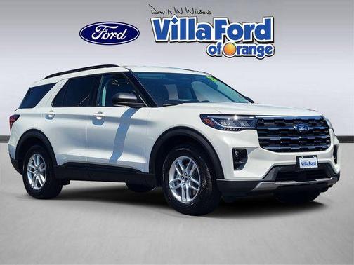 Star White 2026 Ford Explorer Active