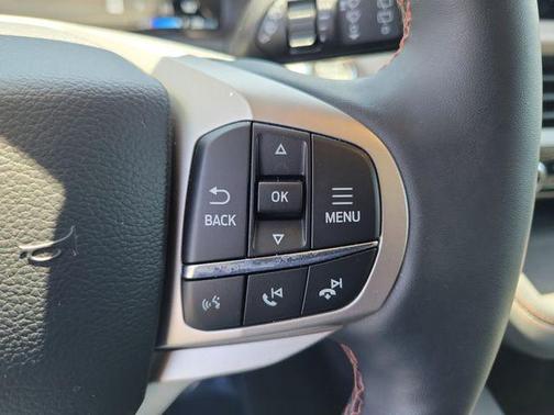 Star White 2026 Ford Explorer Active