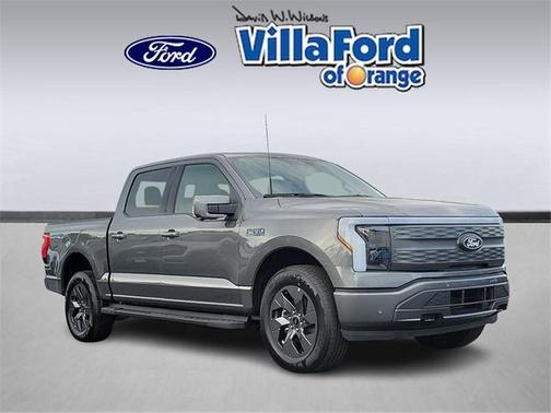 2025 Ford F-150 Lightning LARIAT