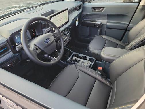 2026 Ford Maverick Lobo High