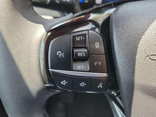 Star White 2024 Ford Escape PHEV