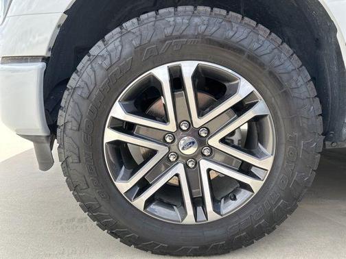 Avalanche 2023 Ford F-150 XL