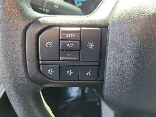 Avalanche 2023 Ford F-150 XL
