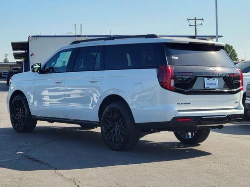Star White 2026 Ford Expedition Max Platinum