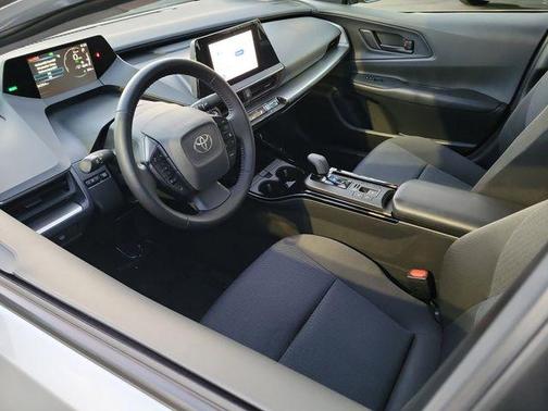 CUTTING EDGE 2024 Toyota Prius LE