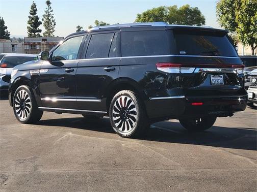 2023 Lincoln Navigator Black Label