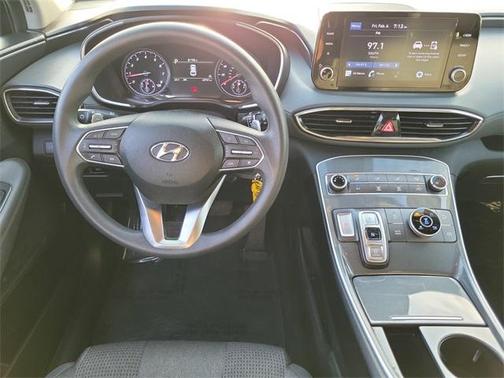 2021 Hyundai SANTA FE SE