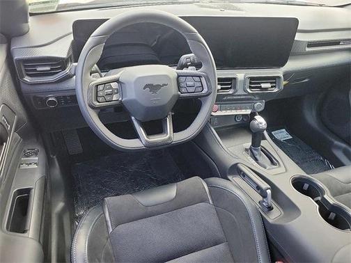 2025 Ford Mustang Dark Horse