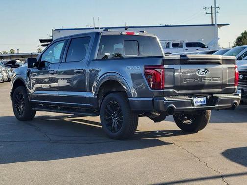 Carbonized Gray Metallic 2026 Ford F-150 Lariat