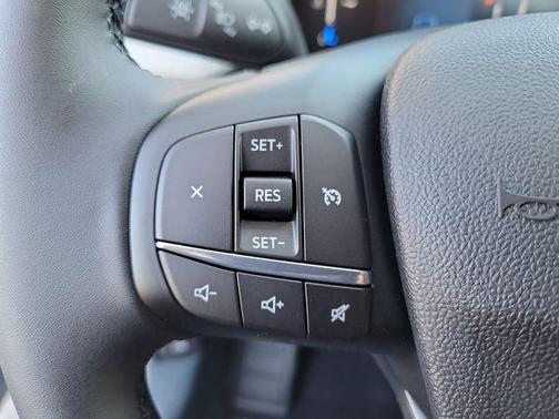 Space White Metallic 2026 Ford Maverick XLT