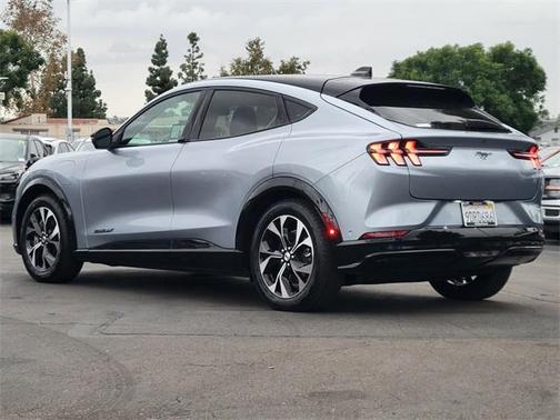 2022 Ford Mustang Mach-E Premium