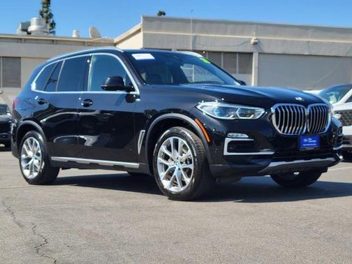Black Sapphire Metallic 2020 BMW X5 xDrive40i