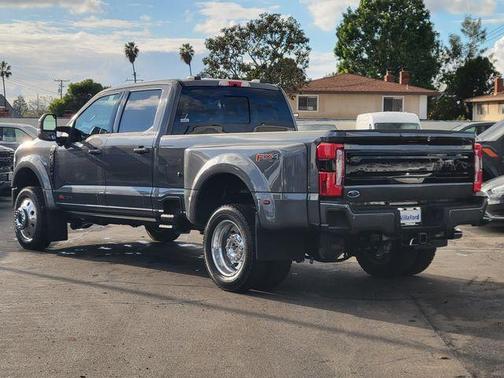 2026 Ford F-450 Platinum