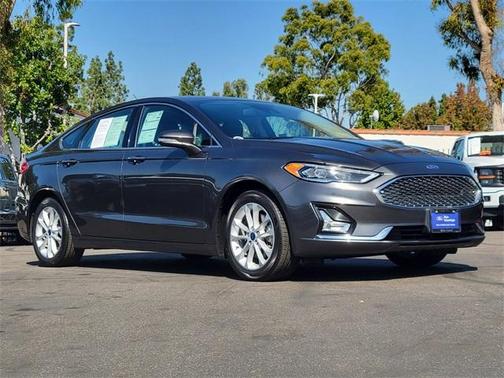 2020 Ford Fusion Energi Titanium