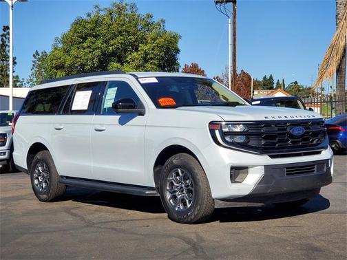 2025 Ford Expedition Max Active