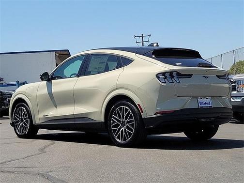2025 Ford Mustang Mach-E Premium