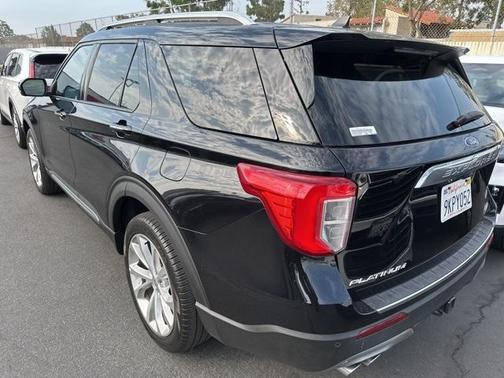 2023 Ford Explorer Platinum