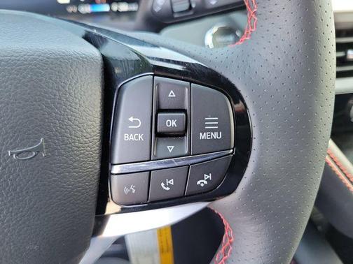 Agate Black Metallic 2026 Ford Explorer ST-Line